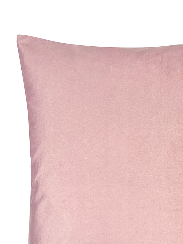 Vanillafly, vanillaflydk, puder, pude, pudebetræk, pude betræk, pyntepuder, sofapuder, sofapuder, sengepuder, senge puder, velour pude, velourpude, velourpuder, velour puder, blød pude, boligtekstil, boliginspiration, textil design, lækre puder, puder med print, puder med frynser, pude i velour, puder i velour, boligindretning, boliginspiration, pude design, hjemme er bedst, indretning, danish design, smukt hjem, smukke hjem, interiør inspiration, interiør design, udsmykning , pillowcase, cushion cover, cus