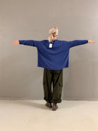 Helle er 168 cm høj og bruger størrelse S/M