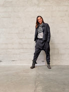 Kamilla er 174 cm høj og bruger størrelse M/L