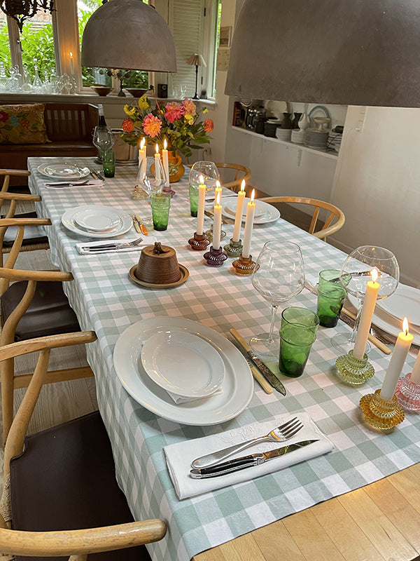 Vanillafly, vanillaflydk, Hygge, lysestager, lysestage, stearinlys, lys, hjemme er bedst, brugskunst, levendelys, fyrfadsstage, fyrfadsstager, indretning, danish design, smukt hjem, smukke hjem, interiør inspiration, interiørdesign, udsmykning, middagslys, indretning, Candle holder, candle holders, candles, candle, decor, home accessories, candle stick, interiors, home, interior design, interior inspiration, online shopping, beautiful home, interior decor, candlestick holders, candlesticks, candlestick hold