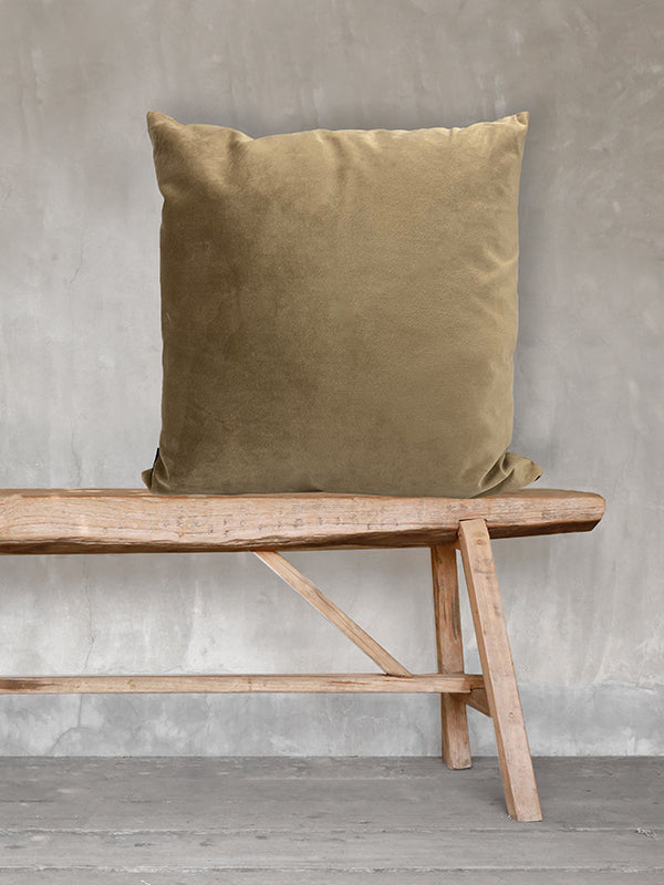 Vanillafly, vanillaflydk, puder, pude, pudebetræk, pude betræk, pyntepuder, sofapuder, sofapuder, sengepuder, senge puder, velour pude, velourpude, velourpuder, velour puder, blød pude, boligtekstil, boliginspiration, textil design, lækre puder, puder med print, puder med frynser, pude i velour, puder i velour, boligindretning, boliginspiration, pude design, hjemme er bedst, indretning, danish design, smukt hjem, smukke hjem, interiør inspiration, interiør design, udsmykning , pillowcase, cushion cover, cus