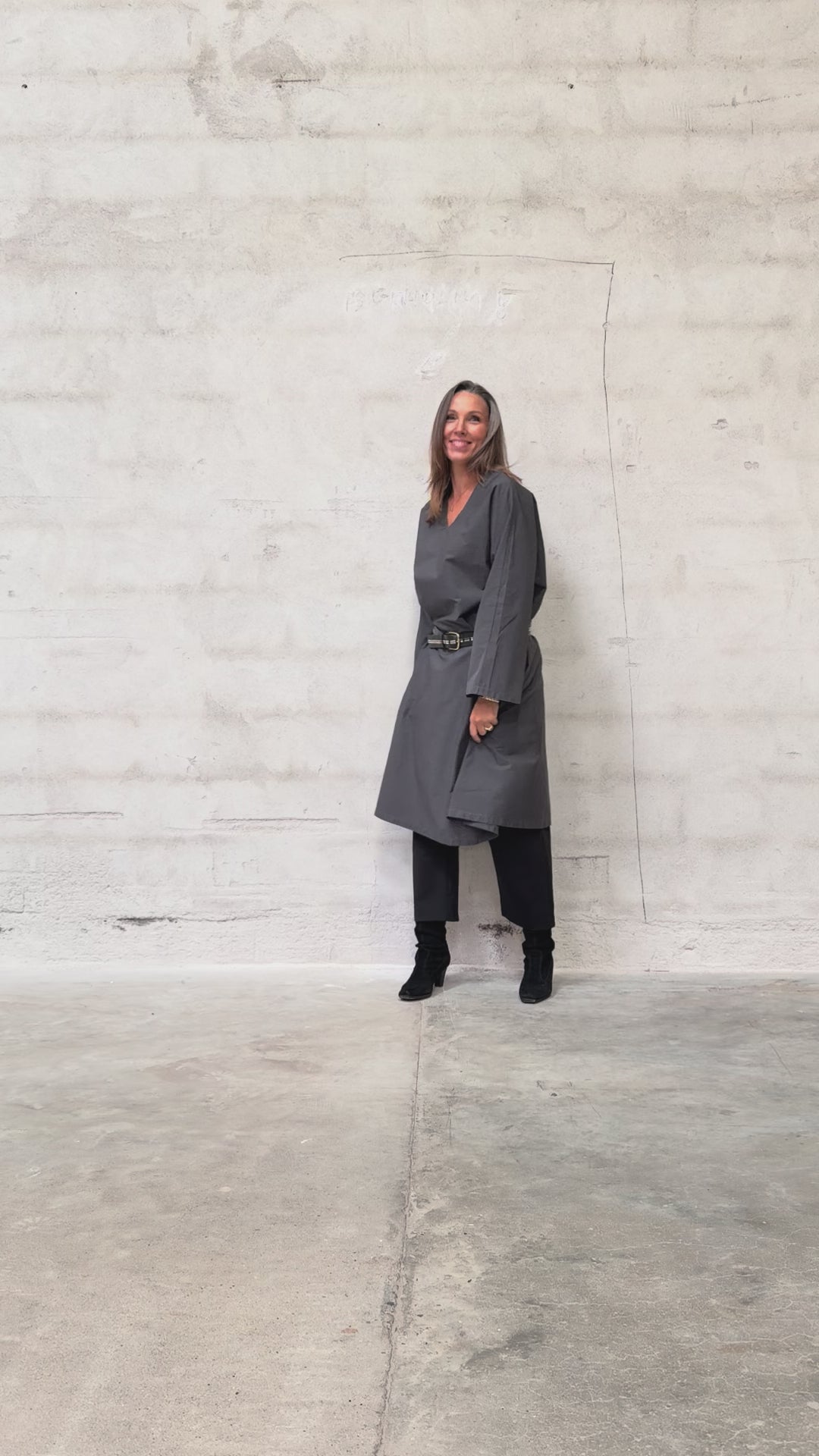 Kamilla er 174 cm høj og bruger størrelse M/L