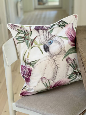 Velvet cushion cover w/piping – Cherry blossom #LA170